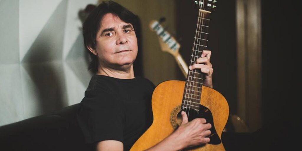 Cantor Lô Borges tem quadro estável após passar por traqueostomia