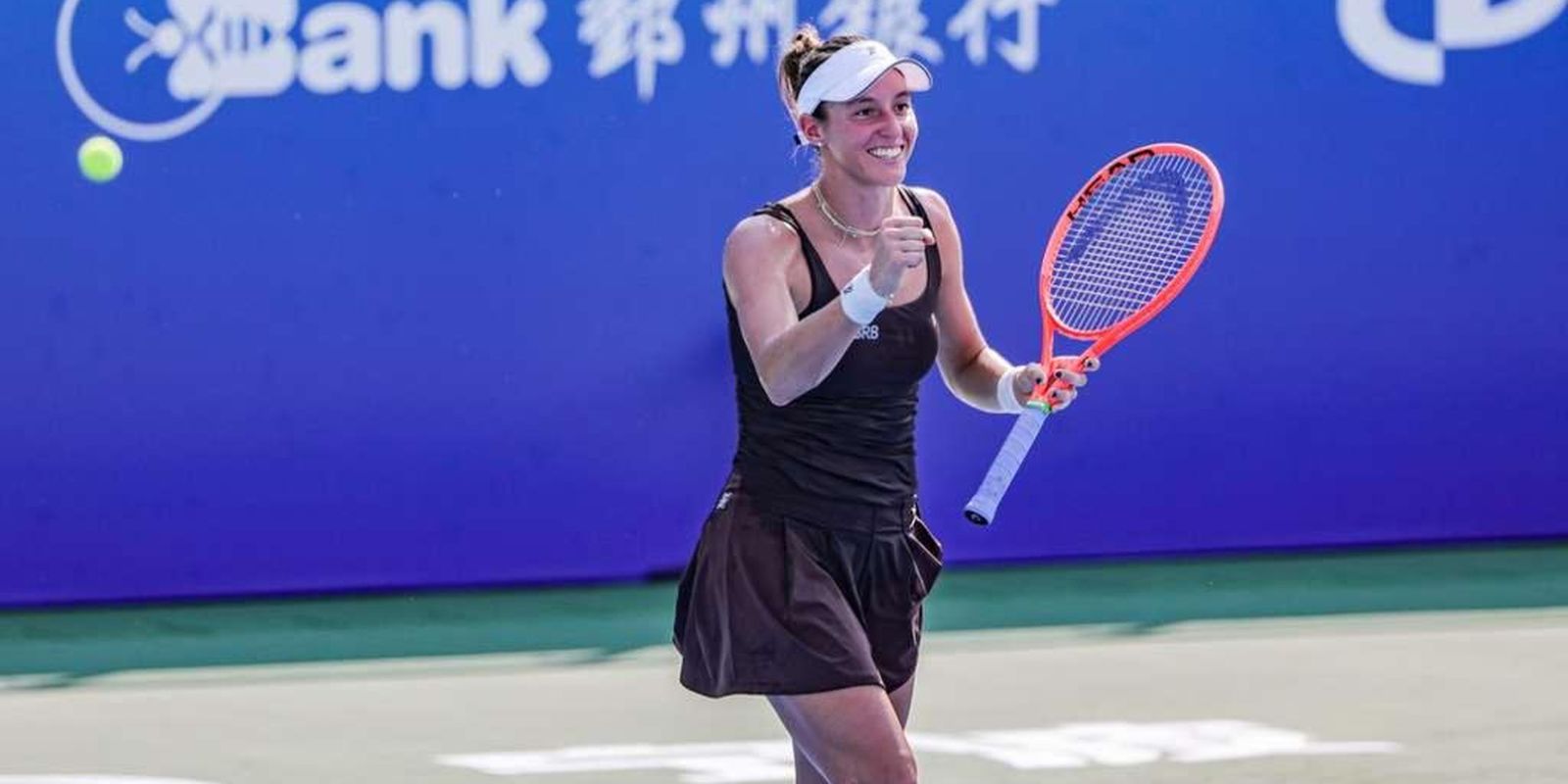 luisa_stefani_sobe_para_17_no_raning_tenis_2025.jpg