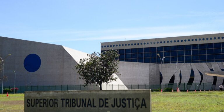 STJ autoriza ronda virtual em busca de pornografia infantil