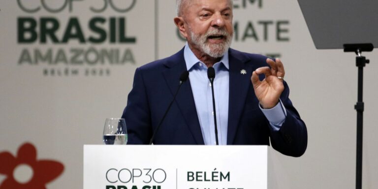 É momento de levar a sério os alertas da ciência, diz Lula em cúpula