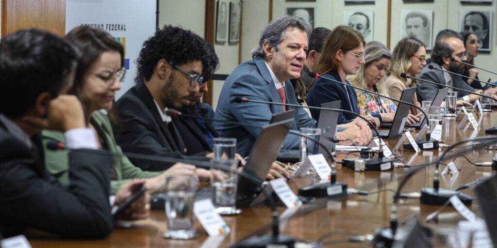 Vale a pena esperar “pouco tempo” por acordo Mercosul–UE, diz Haddad
