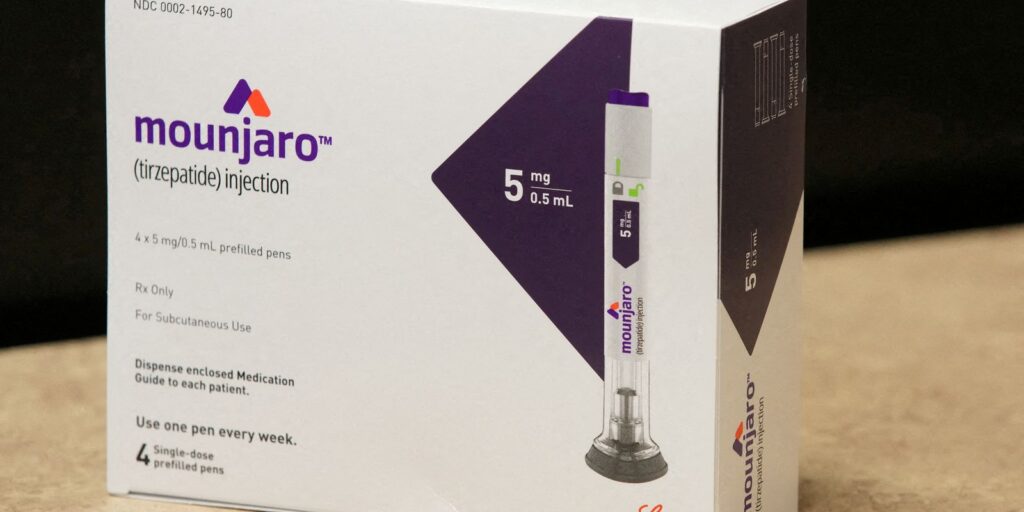 Anvisa alerta para riscos de canetas emagrecedoras manipuladas