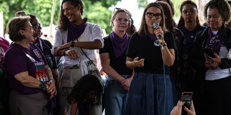 Ministras defendem penas maiores para crimes de feminicídio