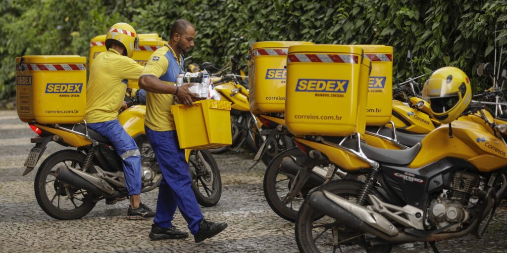 Tesouro aprova empréstimo de R$ 12 bilhões para os Correios