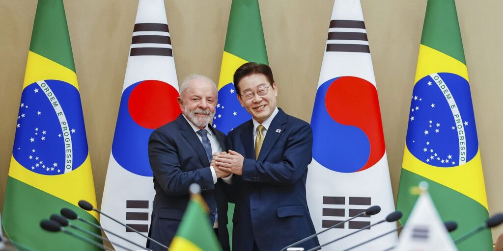 Lula diz que vale "qualquer sacrifício" para prender magnatas do crime