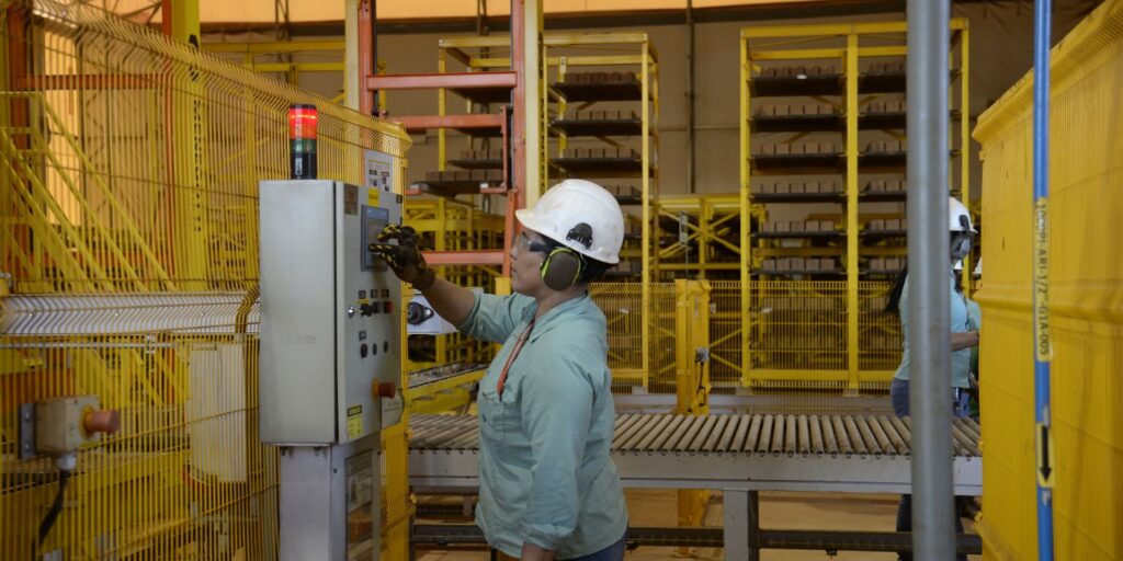 Ipea diz que mercado de trabalho pode absorver fim da escala 6x1