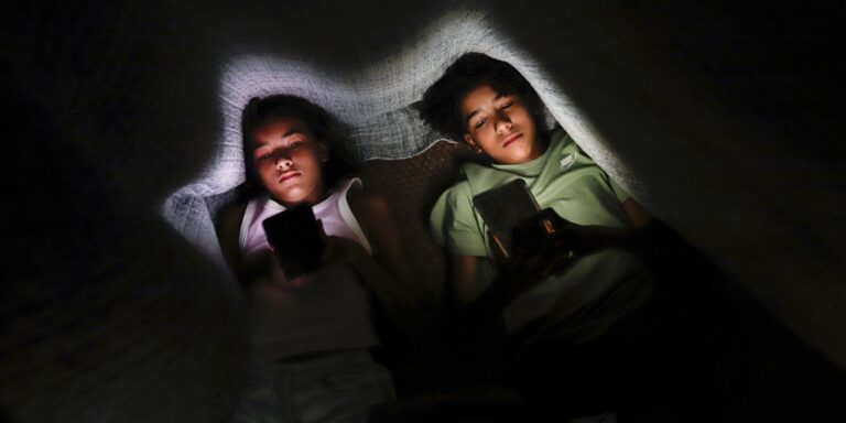 Estudo mostra impacto de vídeos curtos no desenvolvimento infantil