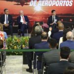 Ministro celebra anúncio de R$ 5,7 bi para ampliar aeroportos no país