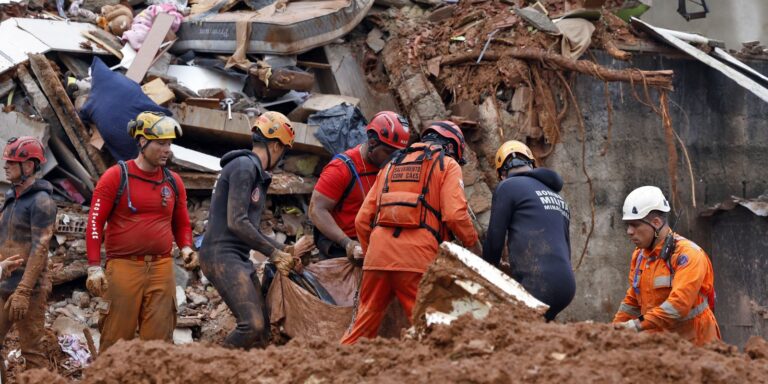 Mortos em temporais em Juiz de Fora e Ubá chegam a 36