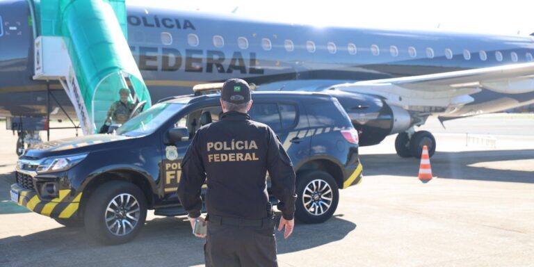 Mendonça autoriza uso de jatinho da PF para levar Vorcaro a depoimento