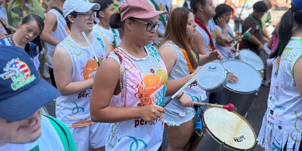 Bloco Percussomos do Amor ressalta inclusão no carnaval de Niterói