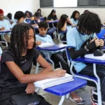 Pagamento da 1ª parcela do programa Pé-de-Meia começa nesta segunda