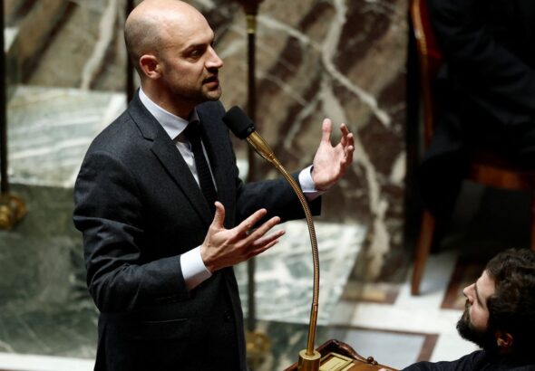 Após encontro com Israel, ministro francês não vê fim próximo a guerra