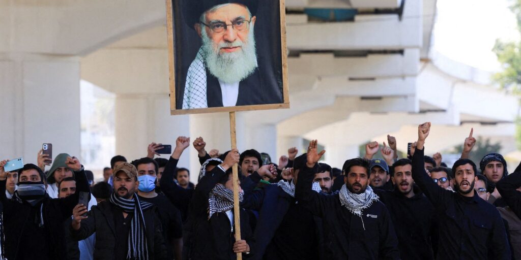 Irã promete retaliar mais; Trump ameaça com força “nunca antes vista"