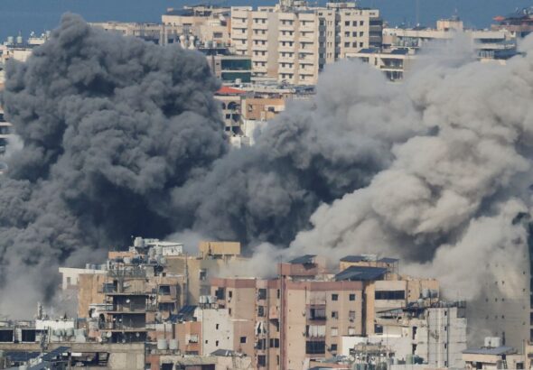 Israel ataca centro de Beirute em uma expansão da guerra