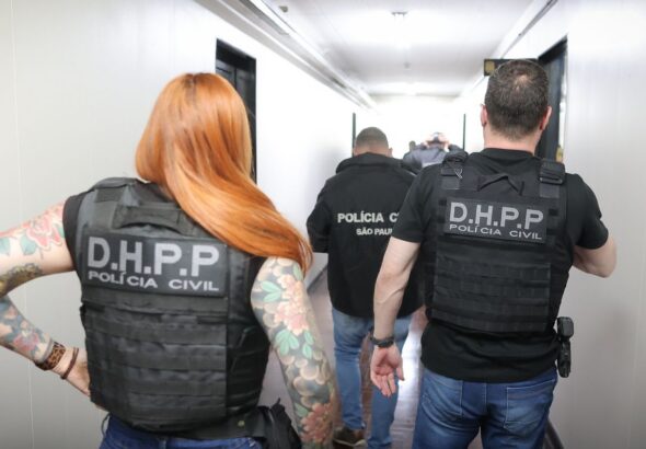 Polícia de SP prende mulher suspeita de integrar rede de pedofilia