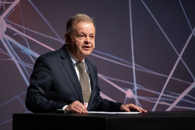 Hannover, 05/03/2026 - Embaixador do Brasil na Alemanha, Rodrigo Baena Soares, na feira de tecnologia Hannover Messe 2026, a maior feira de tecnologia industrial do mundo. Foto: Hannover Messe/Divulgação