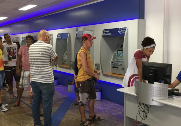 Feriado de Páscoa: bancos não abrirão na sexta-feira (3)