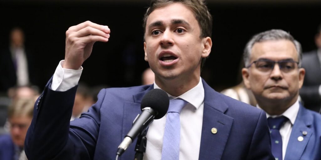 Nikolas Ferreira viajou em jato de Vorcaro na campanha de 2022