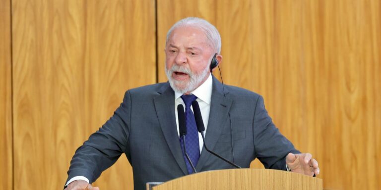 Lula cancela ida ao Chile e chanceler representará Brasil em posse
