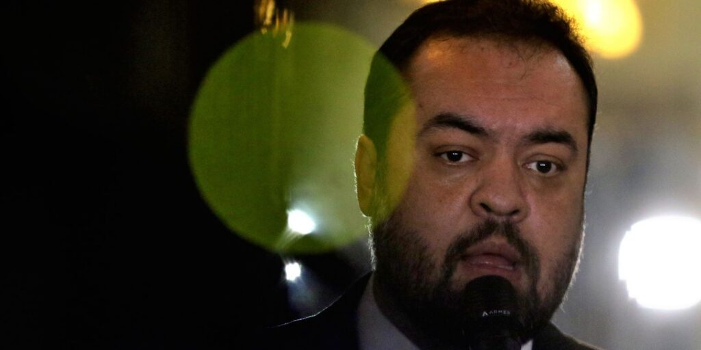 TSE condena Cláudio Castro e ex-governador fica inelegível até 2030