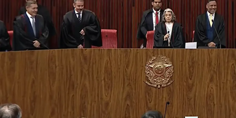 TSE retoma julgamento que pode deixar Castro inelegível