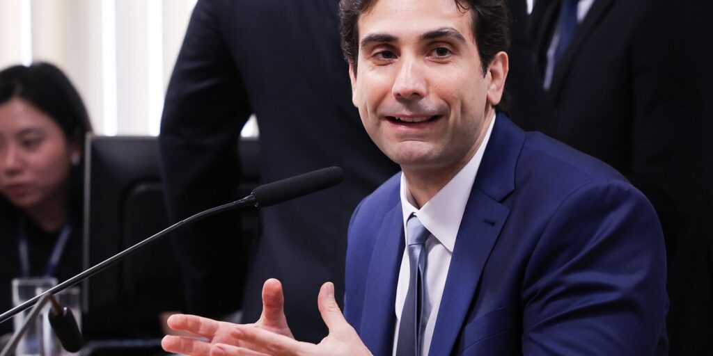 Orientação era investigar qualquer um, “sem pirotecnia, diz Galípolo