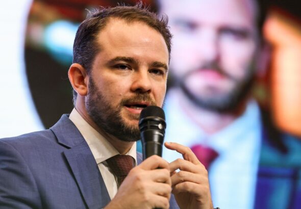 Ministro da Fazenda inicia agenda internacional nos EUA e na Europa