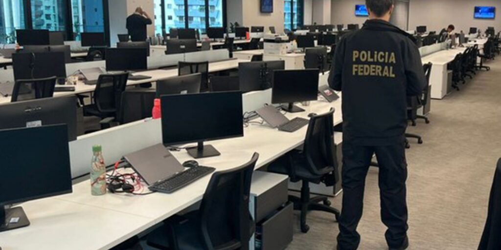 PF prendeu 13 pessoas em operações contra fraudes no Master e no BRB