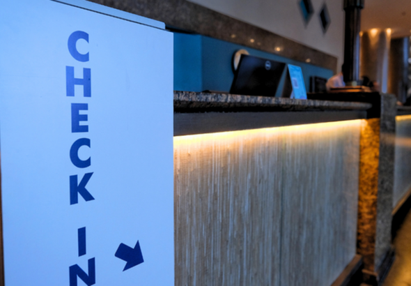 Hospedagens têm até amanhã para adotar check-in digital
