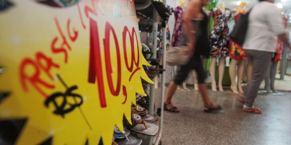 Mercado eleva previsão da inflação para 4,71% este ano