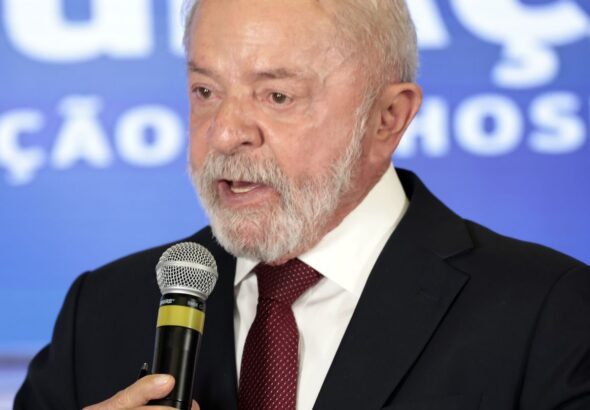 Lula critica ameaças de Trump ao mundo e defende papa Leão XIV