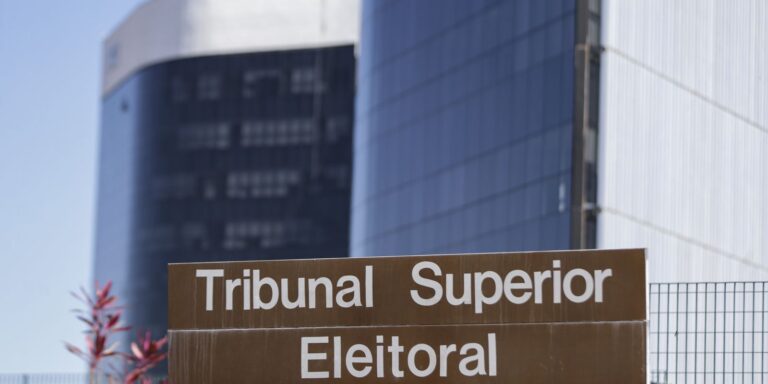 Termina neste sábado prazo para que partidos registrem seus estatutos