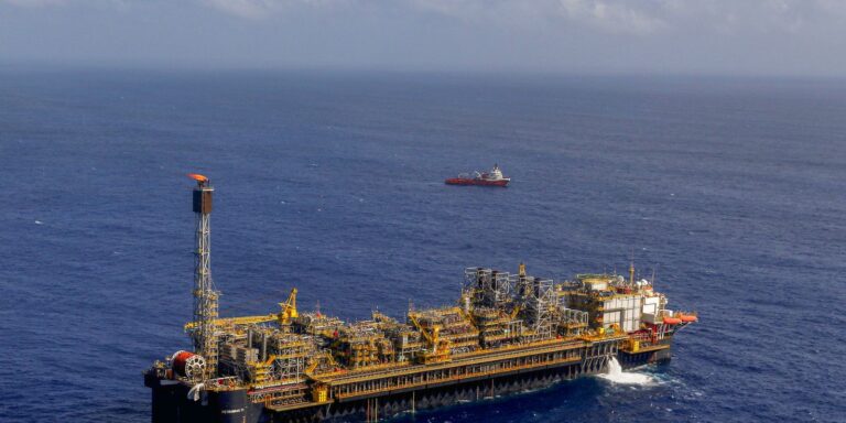 ANP aprova estudos sobre bloco no pré-sal da Bacia de Santos