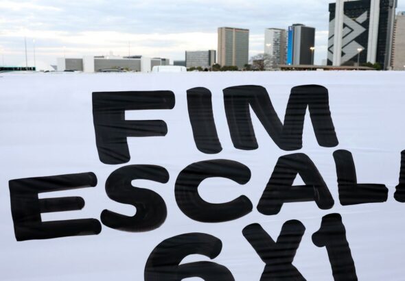Vereadores fazem “protocolaço” de projetos pelo fim da escala 6x1