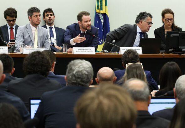Durigan diz ser contra qualquer compensação ao fim da escala 6x1