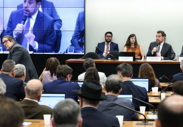 Boulos critica compensação a empresas pelo fim da escala 6x1