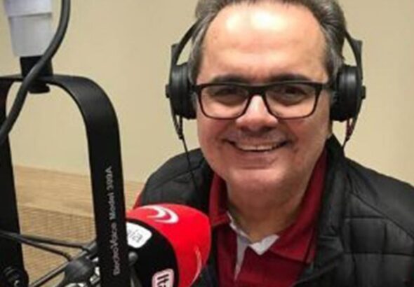 Ícone do rádio esportivo mineiro, Milton Naves morre aos 70 anos