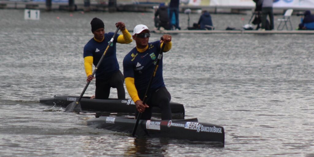 Brasil leva dois ouros na Copa do Mundo de canoagem e paracanoagem