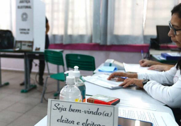 Eleições 2026: eleitor pode se inscrever para ser mesário voluntário