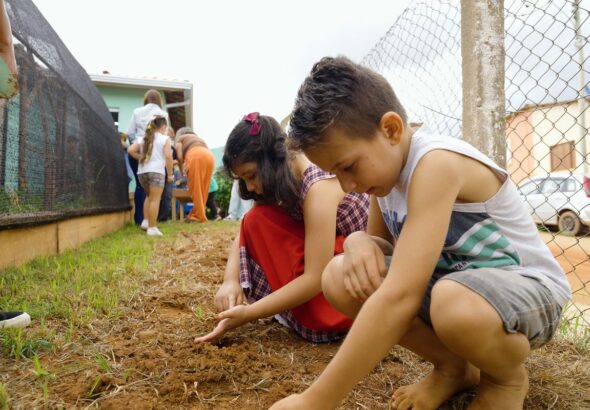 Natureza e saberes tradicionais guiam projeto premiado em escola rural