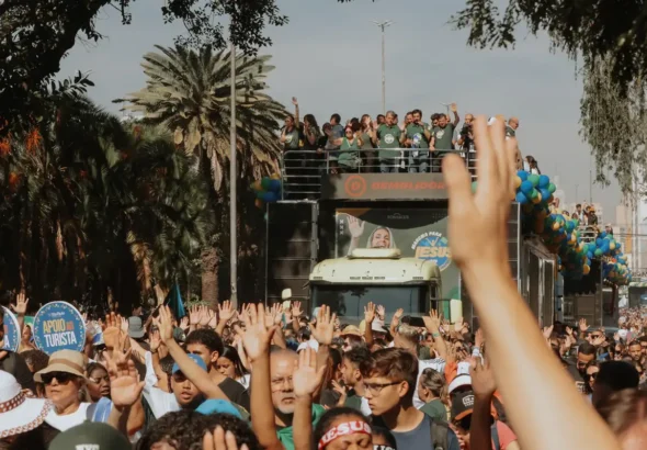Marcha para Jesus reúne público evangélico em São Paulo