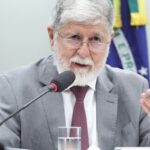 Celso Amorim: IA sob controle de poucas empresas piora desigualdades