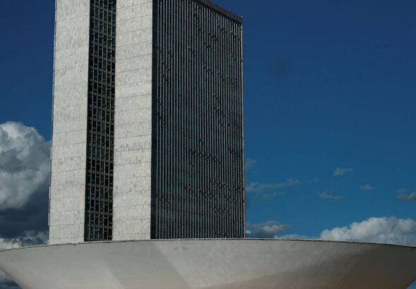 Governo enviará projeto à Câmara para aumentar limite do MEI