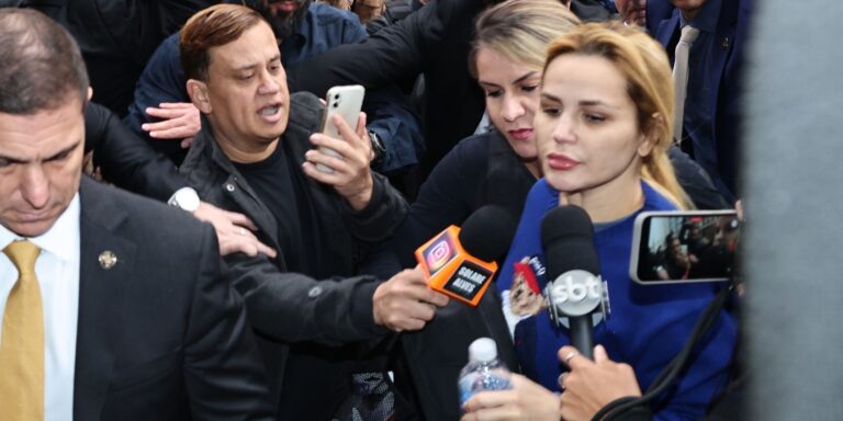 STJ mantém prisão da influenciadora Deolane Bezerra
