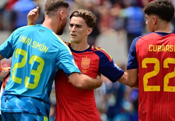 Espanha e Portugal, EUA e Bélgica jogam hoje pelas oitavas da Copa