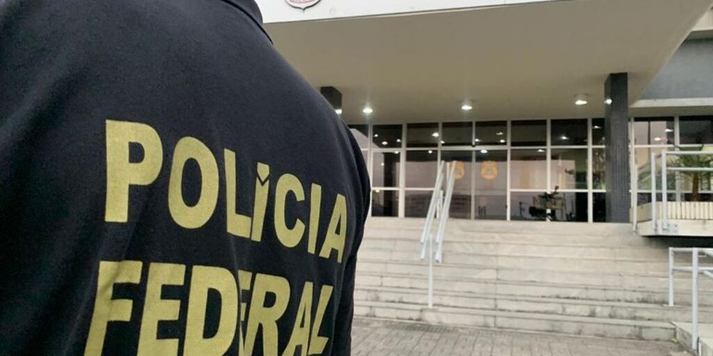 PF faz operação contra desvios na Universidade Federal Fluminense