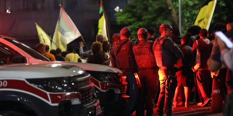 Oito em cada 10 mortos em ações policiais são negros, mostra relatório