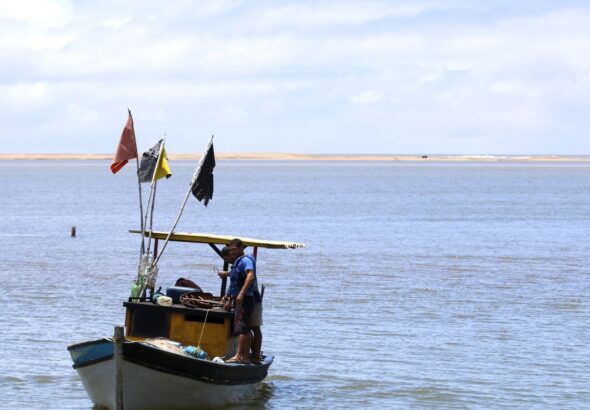 Pescadores artesanais começam a receber seguro-defeso retroativo