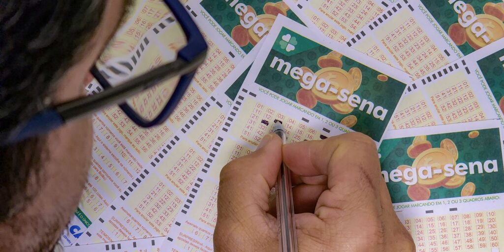 Mega-Sena acumula e próximo concurso deve pagar R$ 50 milhões